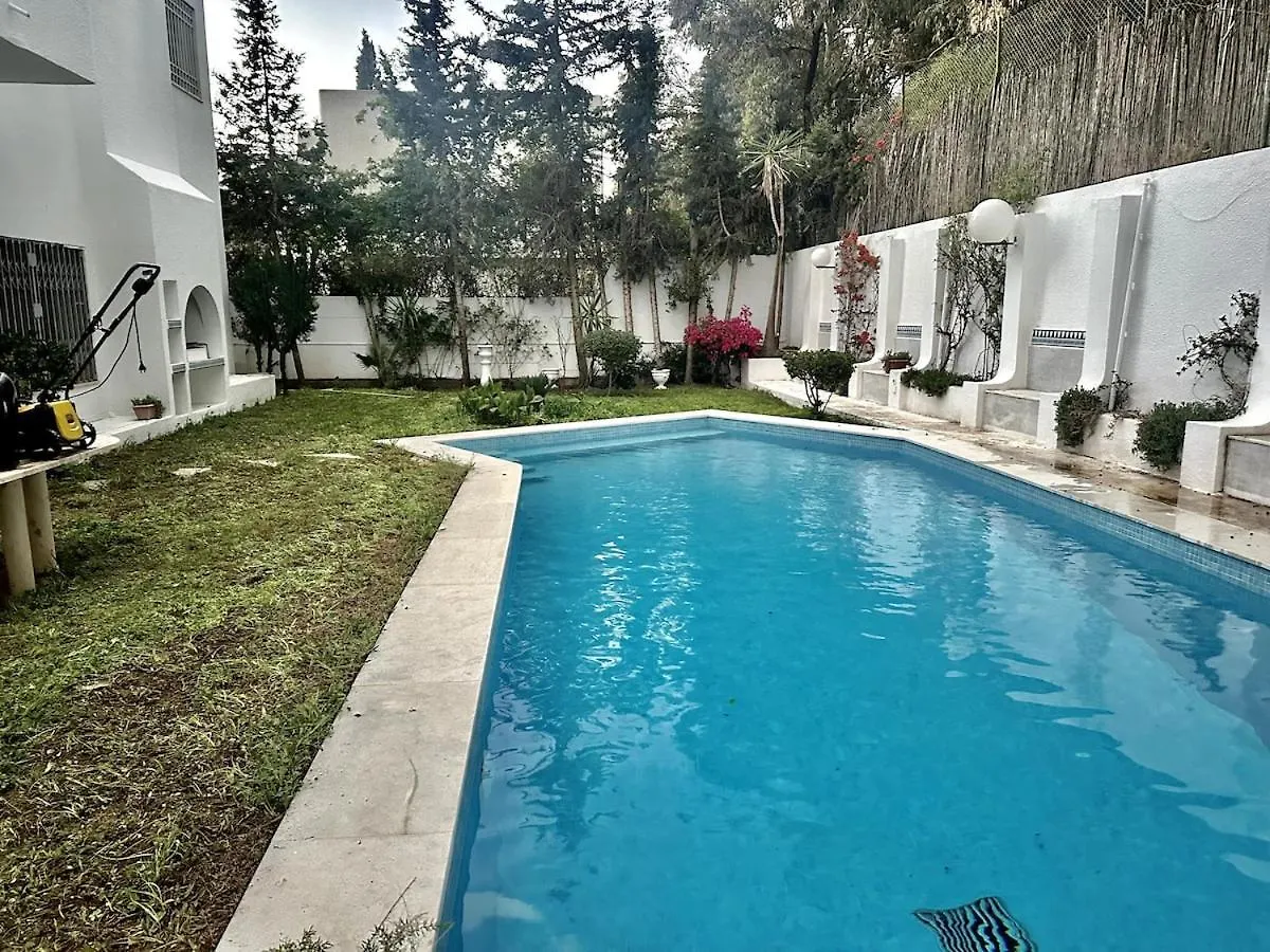 Villa Retreat Pool, Space And Guaranteed Tranquility Tunis